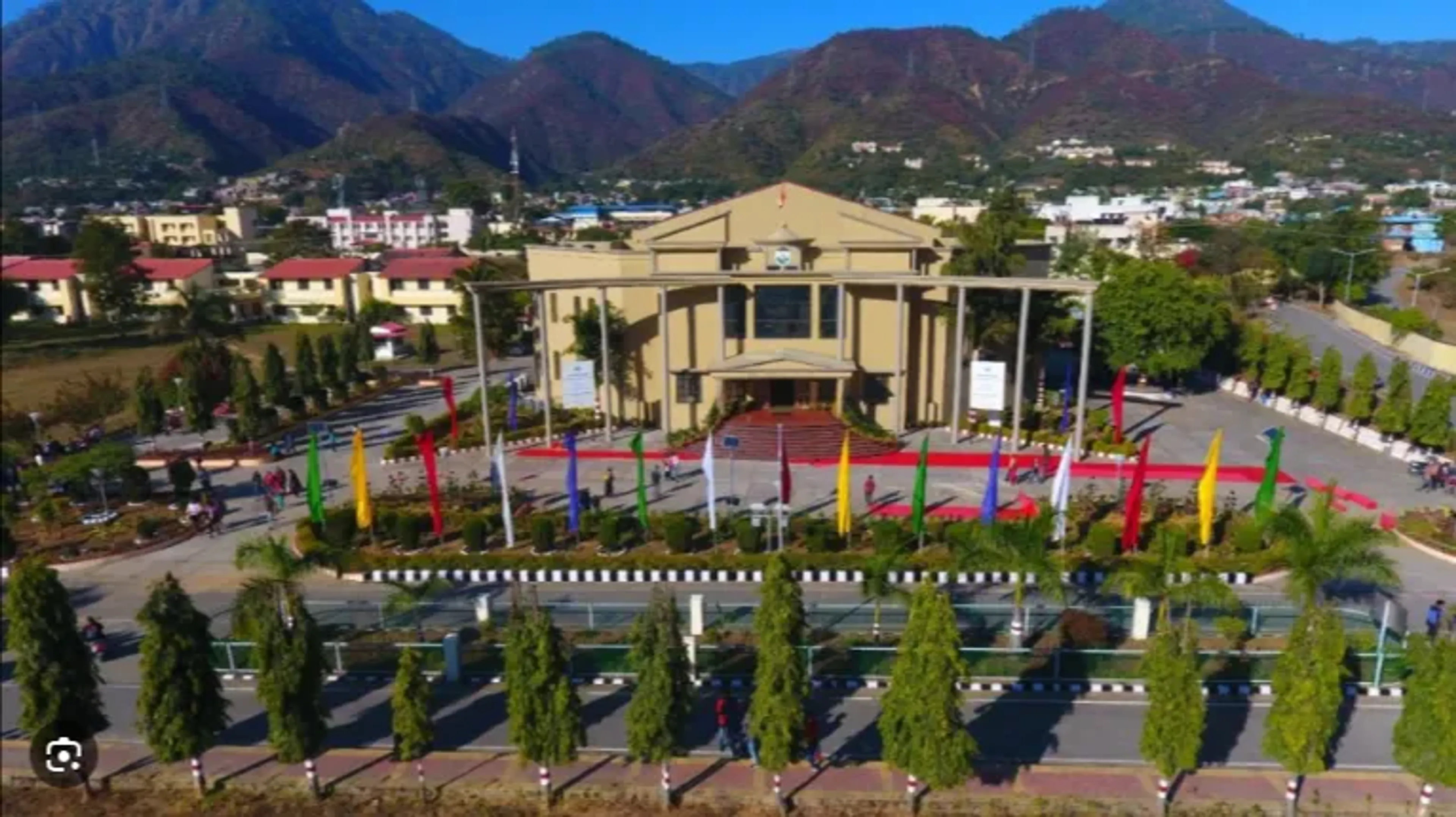 Hemwati Nandan Bahuguna Garhwal University Campus